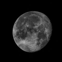 High-resolution image of the full Moon showing surface craters and textures